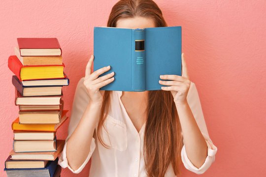 How to Create the Perfect Reader Lifestyle in 2025